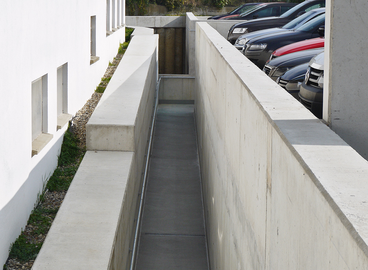 Verwaltungsgebäude & Parkdeck - Ingolstadt