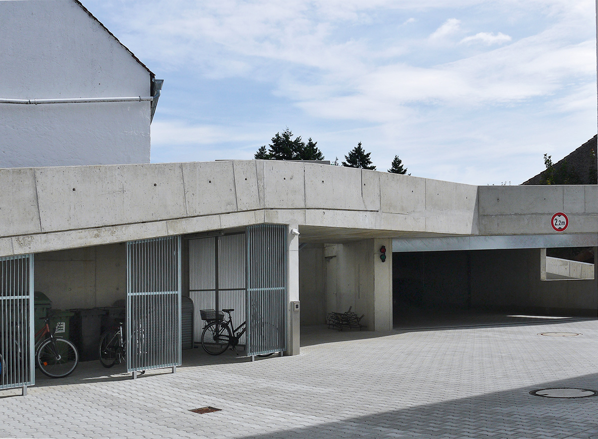 Verwaltungsgebäude & Parkdeck - Ingolstadt